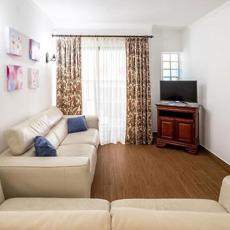 Rustic Old Town - T3 Apartment อัลบูเฟรา ภายนอก รูปภาพ