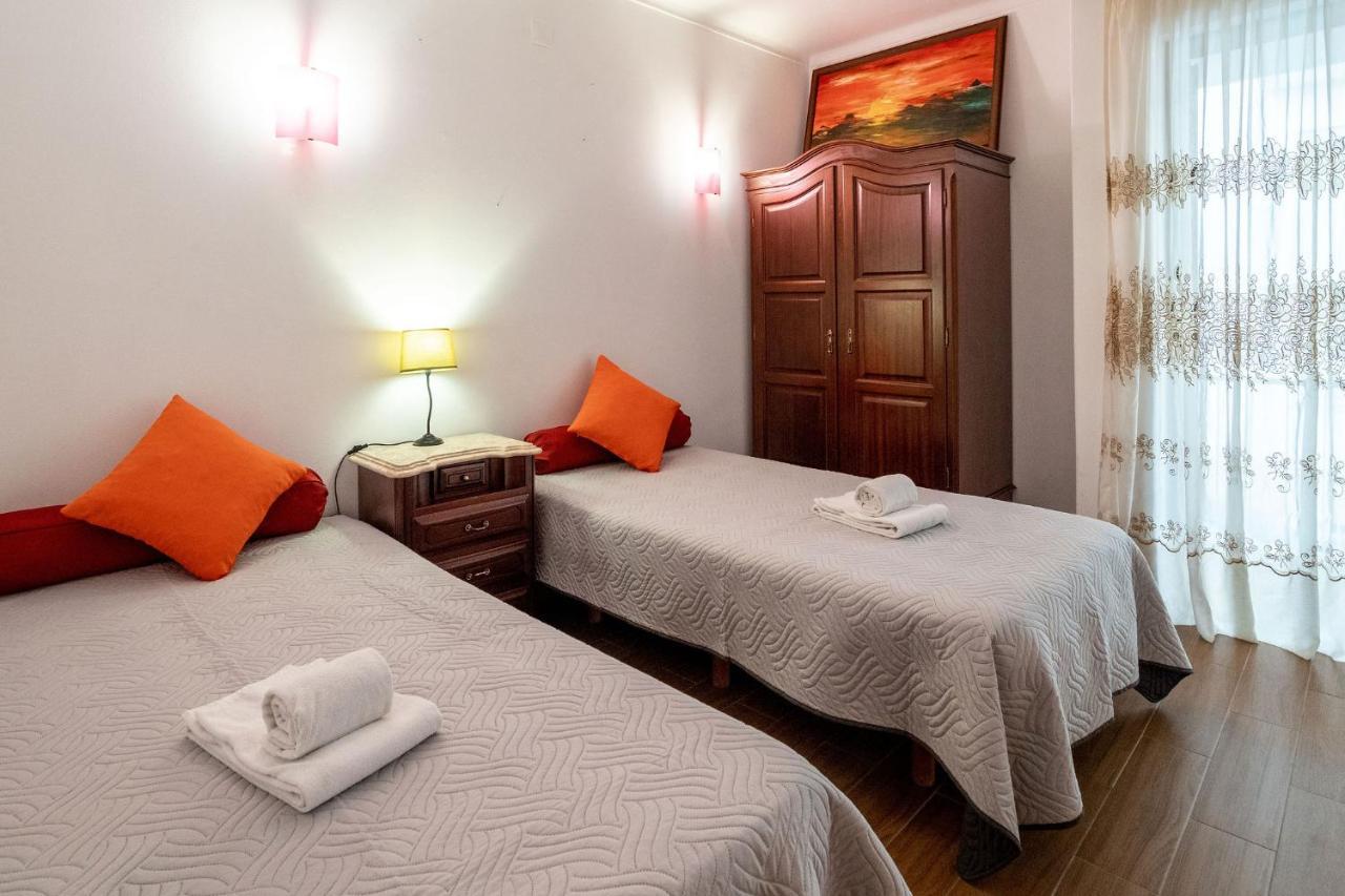 Rustic Old Town - T3 Apartment อัลบูเฟรา ภายนอก รูปภาพ