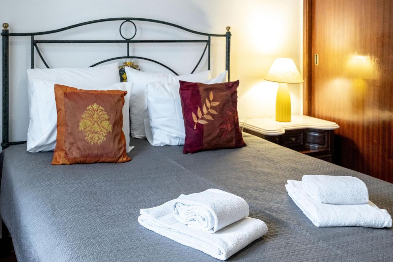 Rustic Old Town - T3 Apartment อัลบูเฟรา ภายนอก รูปภาพ