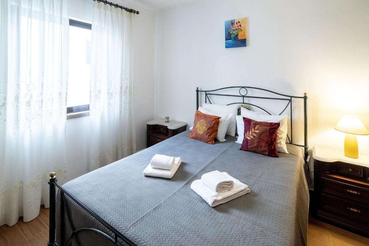 Rustic Old Town - T3 Apartment อัลบูเฟรา ภายนอก รูปภาพ
