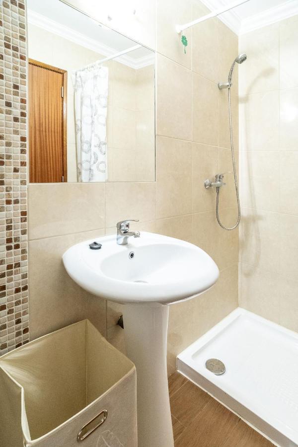 Rustic Old Town - T3 Apartment อัลบูเฟรา ภายนอก รูปภาพ