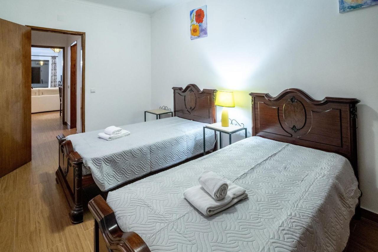 Rustic Old Town - T3 Apartment อัลบูเฟรา ภายนอก รูปภาพ