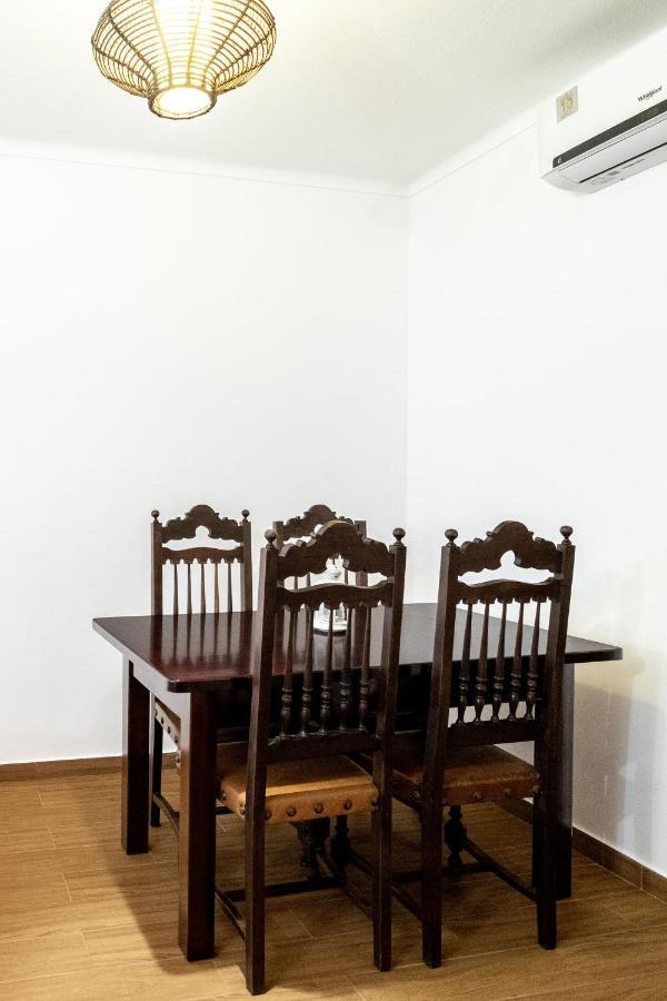 Rustic Old Town - T3 Apartment อัลบูเฟรา ภายนอก รูปภาพ